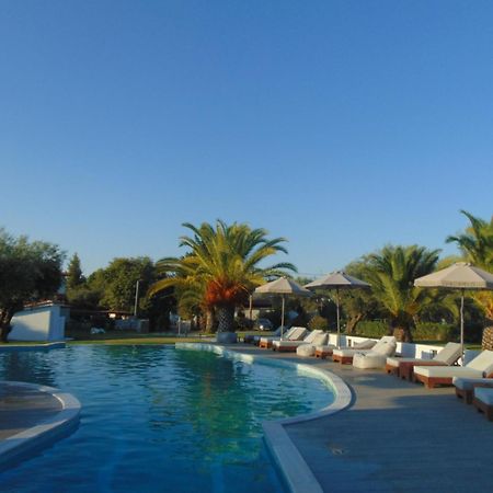 Domus Hospitality Aparthotel Vourvourou Exteriör bild