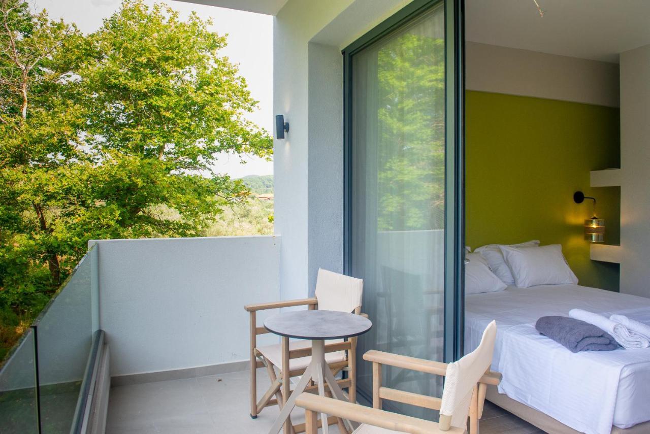Domus Hospitality Aparthotel Vourvourou Exteriör bild