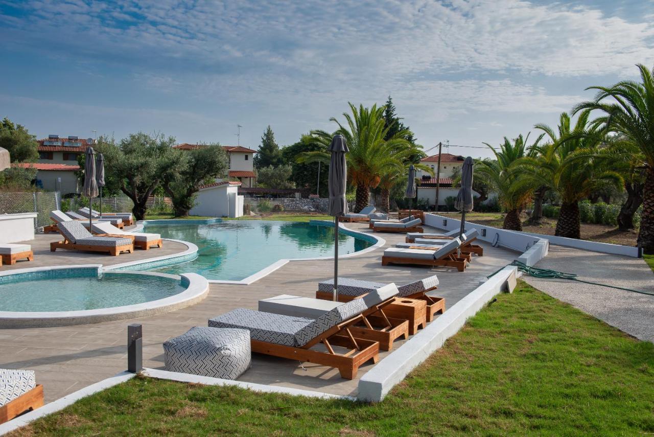 Domus Hospitality Aparthotel Vourvourou Exteriör bild