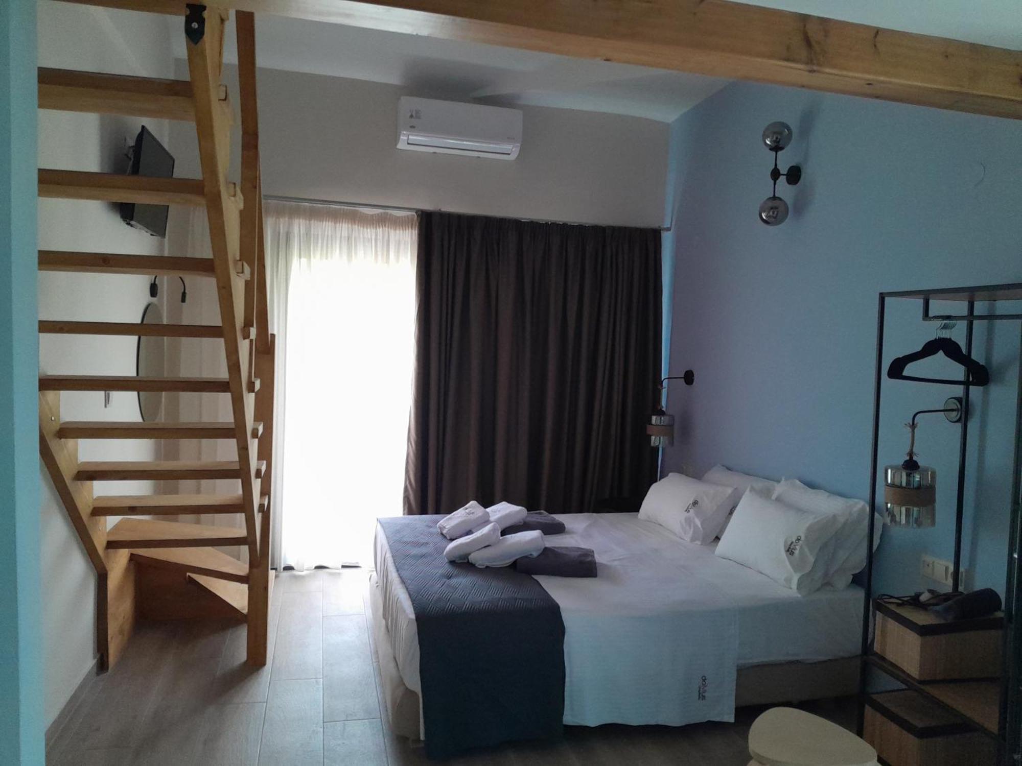 Domus Hospitality Aparthotel Vourvourou Exteriör bild